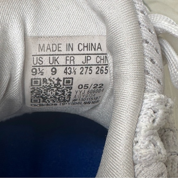 Adidas Men’s Ultra Boost 1.0 Running Shoes Size 9.5 - Picture 4 of 15